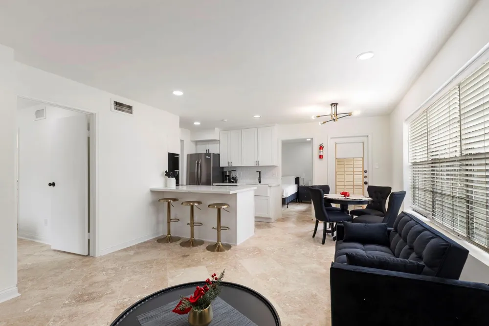 2750 Holly Hall Street #1111 Houston, TX 77054