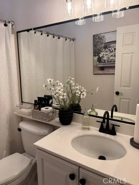 4700 Skyview Banning, CA 92220