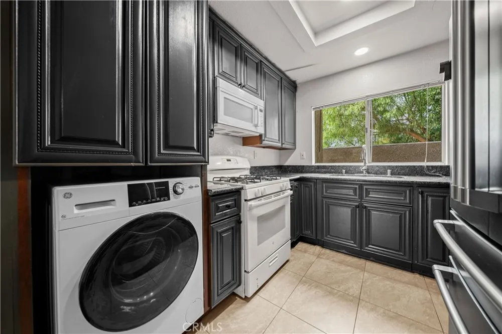 800 Grand Avenue #D1 Diamond Bar, CA 91765