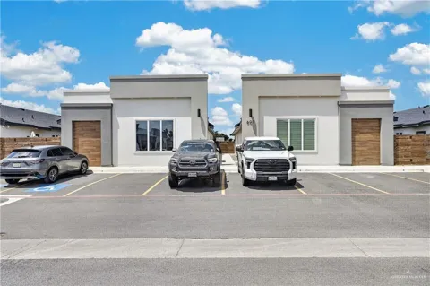 601 Coves Lane #4