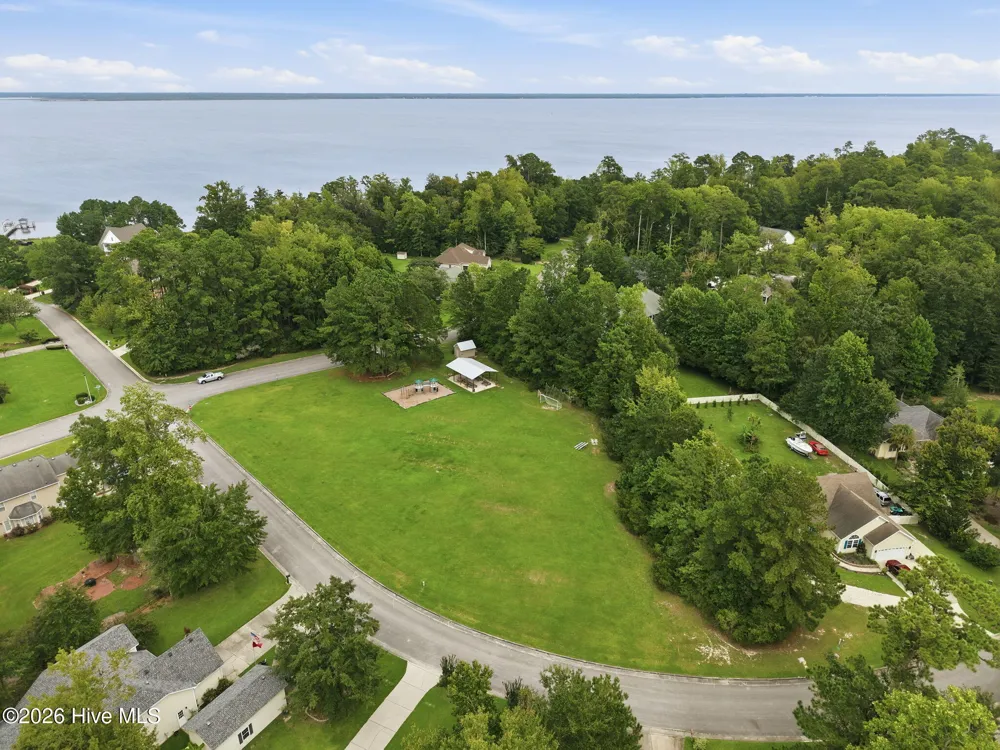 413 Lafitte Way New Bern, NC 28560