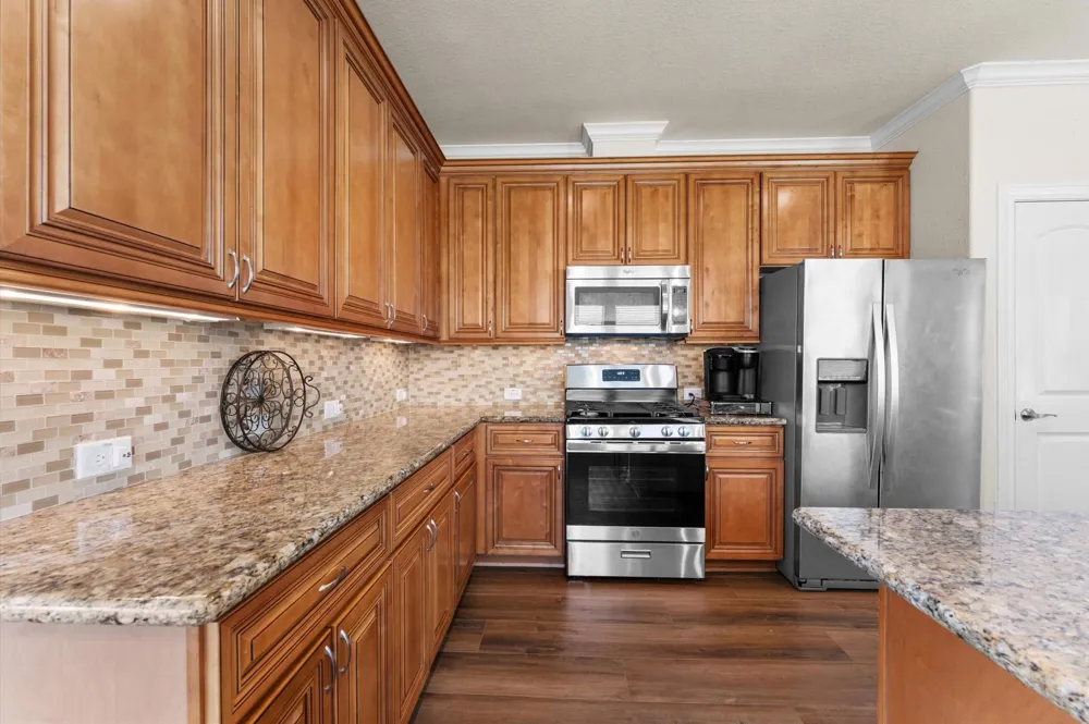 146 Snug Harbor Drive Montgomery, TX 77356