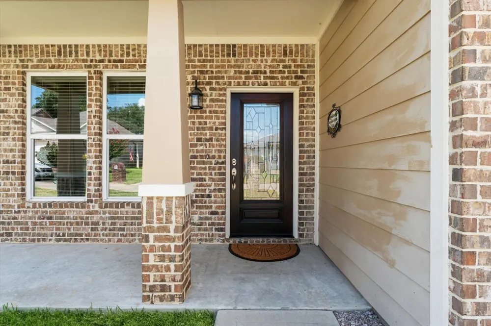 146 Snug Harbor Drive Montgomery, TX 77356