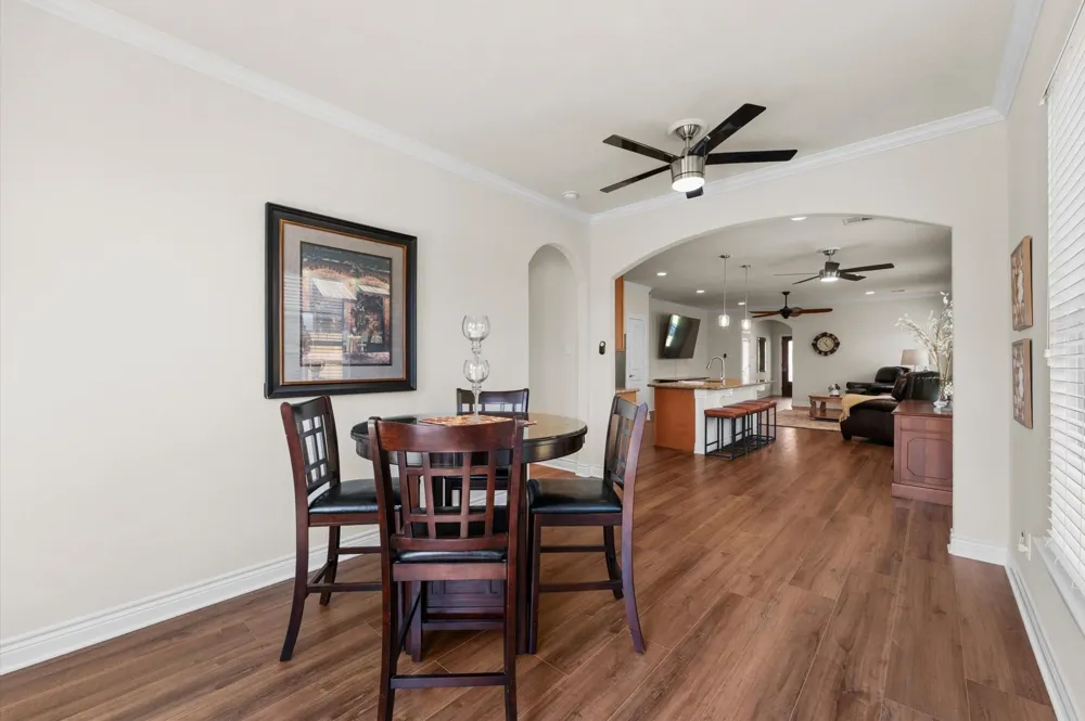 146 Snug Harbor Drive Montgomery, TX 77356