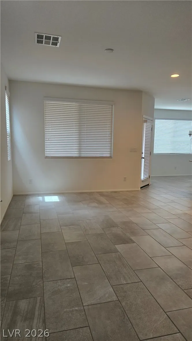 891 Earth Luster Road Las Vegas, NV 89178