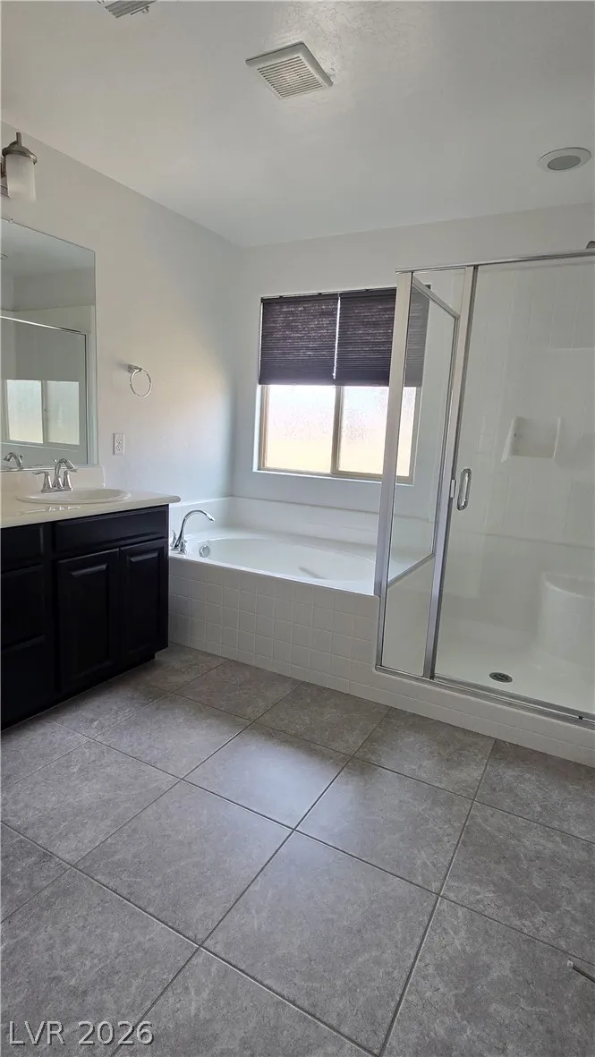 891 Earth Luster Road Las Vegas, NV 89178