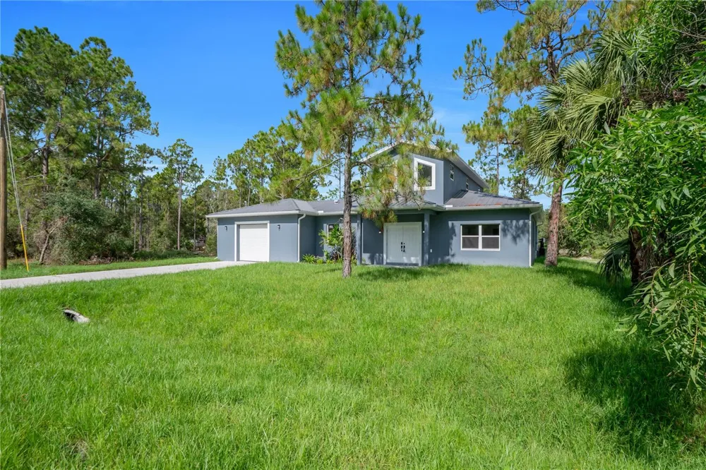 317 JOHNS AVENUE Lehigh Acres, FL 33936