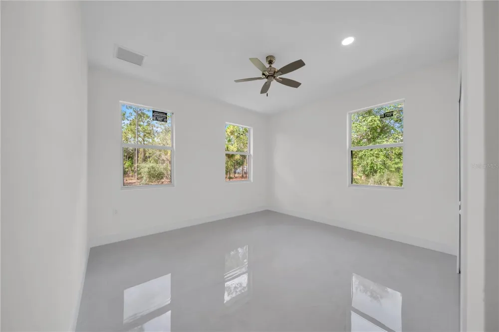 317 JOHNS AVENUE Lehigh Acres, FL 33936