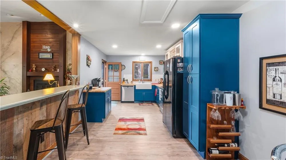 1308 Bunny Trail Winston-Salem, NC 27105