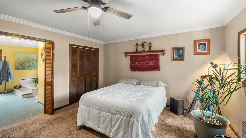 1308 Bunny Trail Winston-Salem, NC 27105