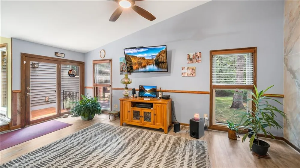 1308 Bunny Trail Winston-Salem, NC 27105