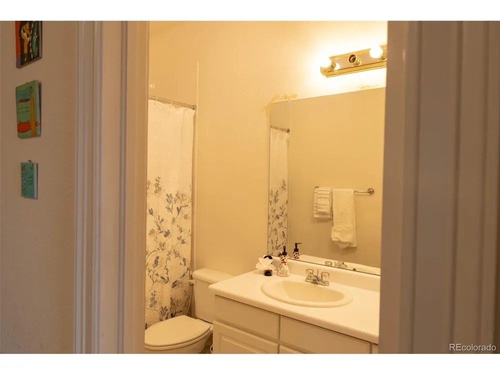 5944 S Ireland Court Aurora, CO 80016