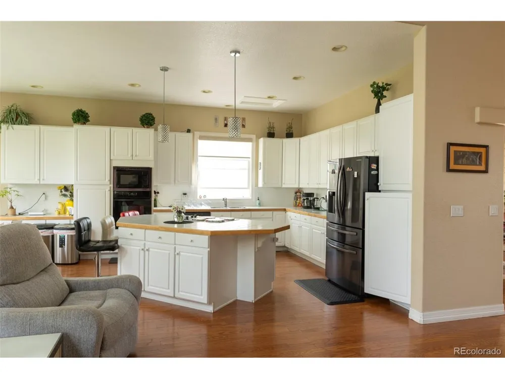 5944 S Ireland Court Aurora, CO 80016