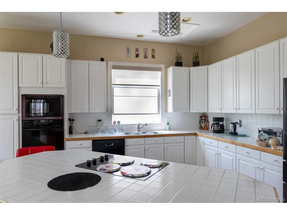 5944 S Ireland Court Aurora, CO 80016