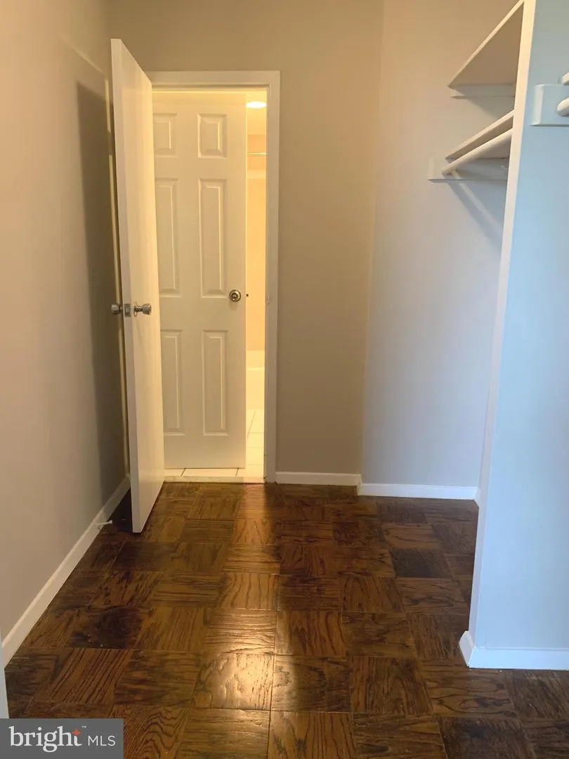 2030 ADAMS STREET #910 Arlington, VA 22201