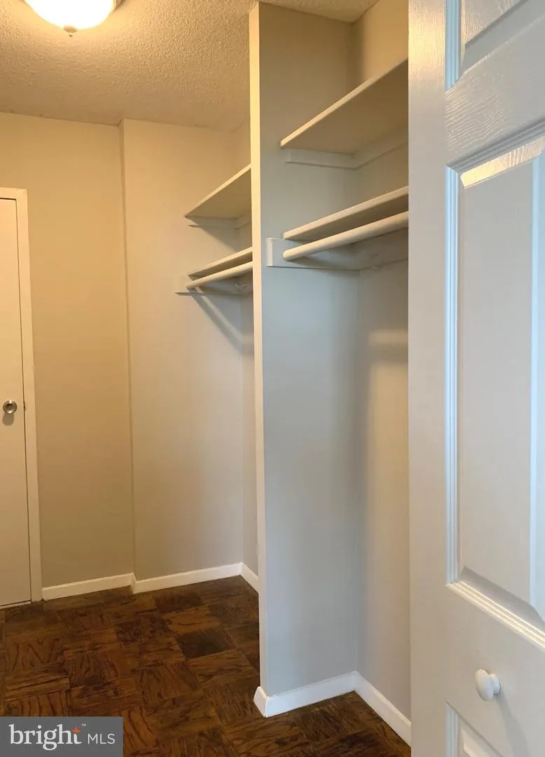 2030 ADAMS STREET #910 Arlington, VA 22201