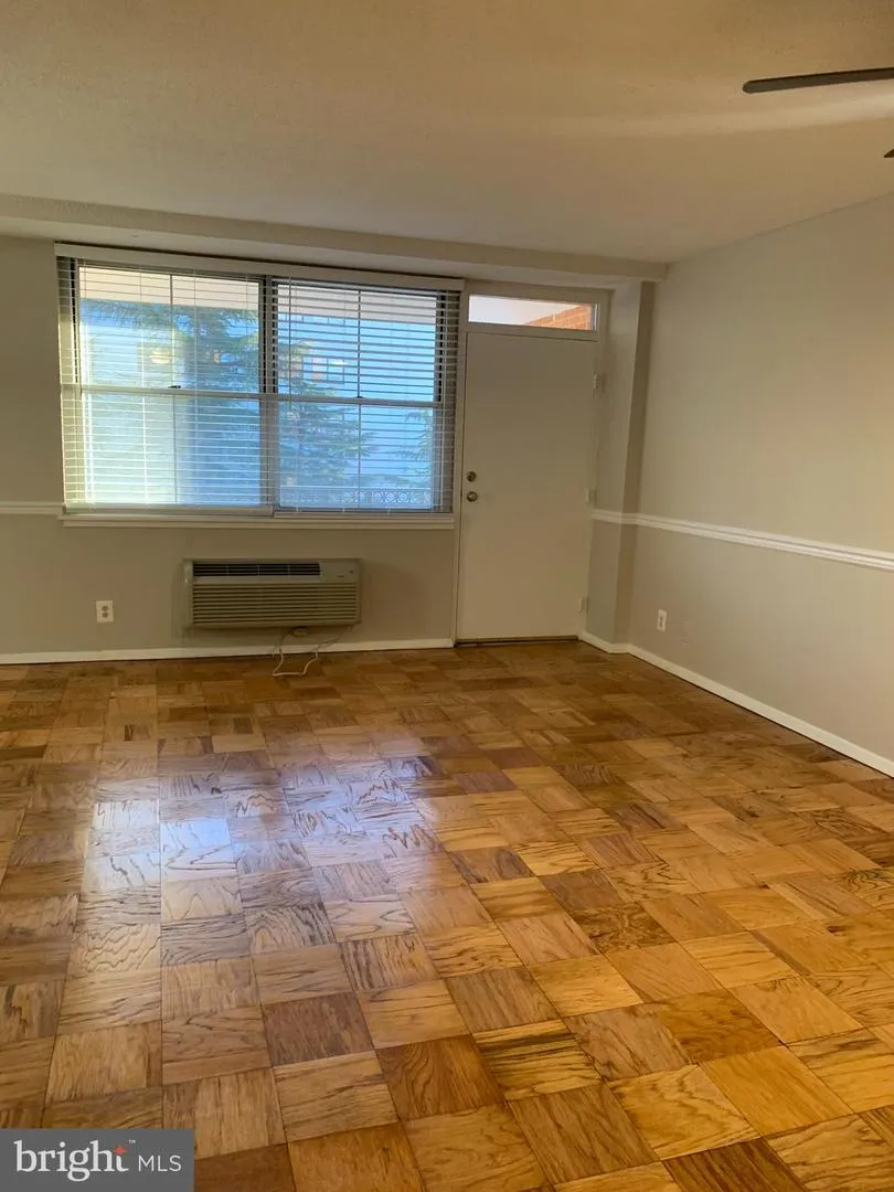 2030 ADAMS STREET #910 Arlington, VA 22201