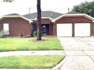 4626 Stonemede Drive Friendswood, TX 77546