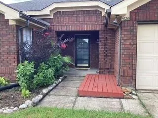 4626 Stonemede Drive Friendswood, TX 77546