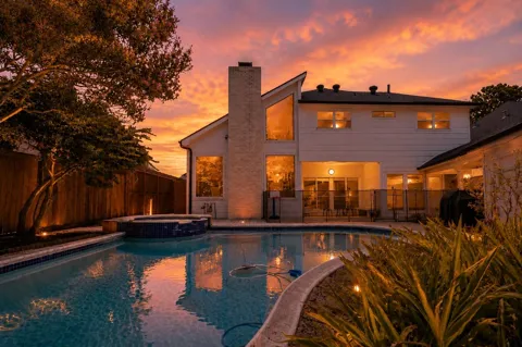 1311 Shillington Drive