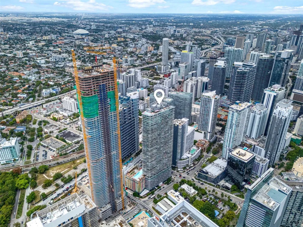 1300 S Miami Ave #PH5209 Miami, FL 33130