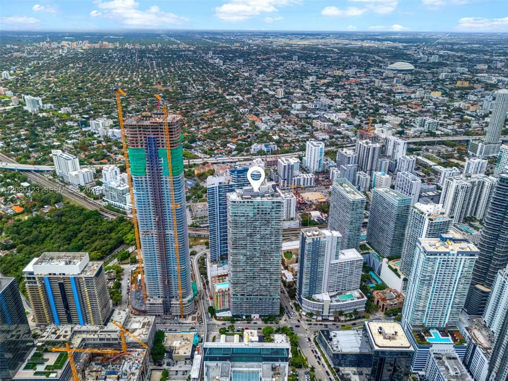1300 S Miami Ave #PH5209 Miami, FL 33130