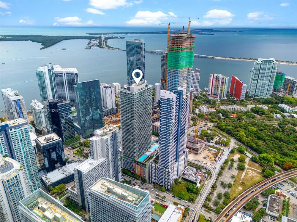 1300 S Miami Ave #PH5209 Miami, FL 33130