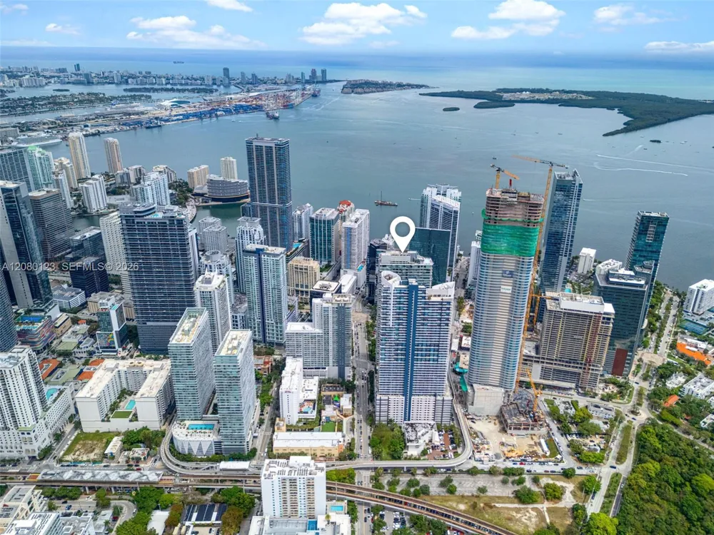 1300 S Miami Ave #PH5209 Miami, FL 33130