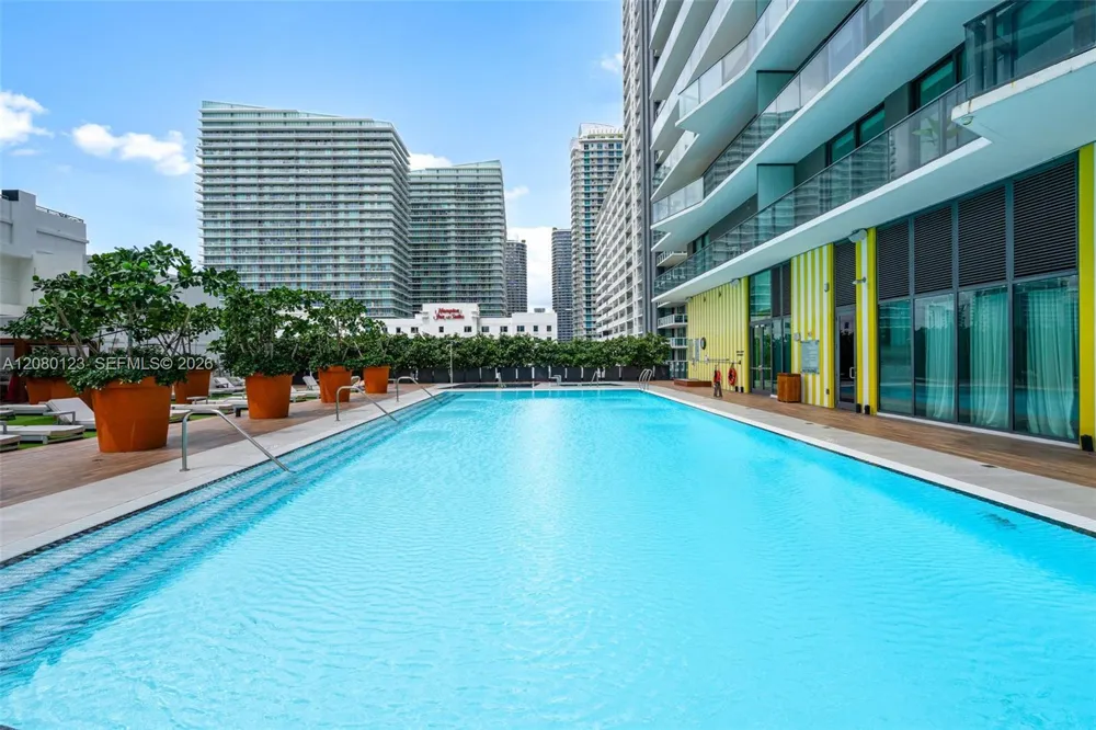 1300 S Miami Ave #PH5209 Miami, FL 33130