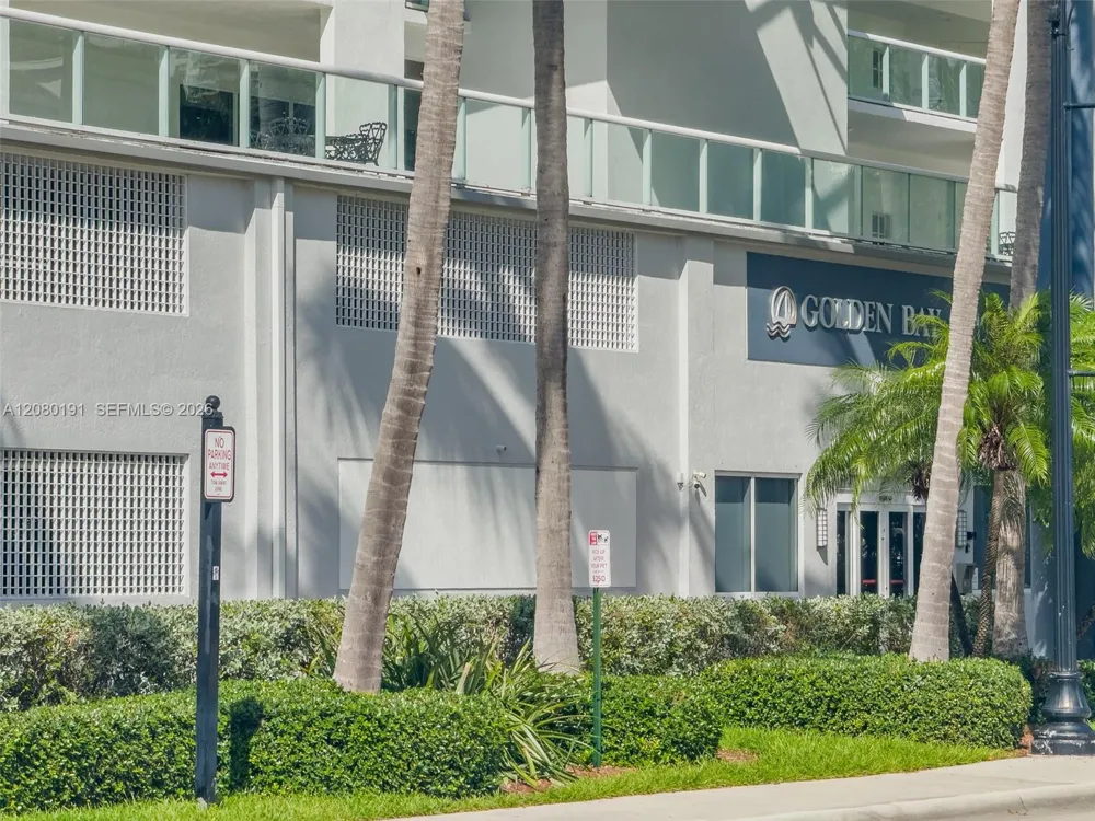 17050 W Bay Rd #405 Sunny Isles Beach, FL 33160