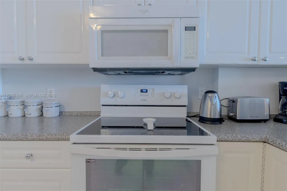 17050 W Bay Rd #405 Sunny Isles Beach, FL 33160