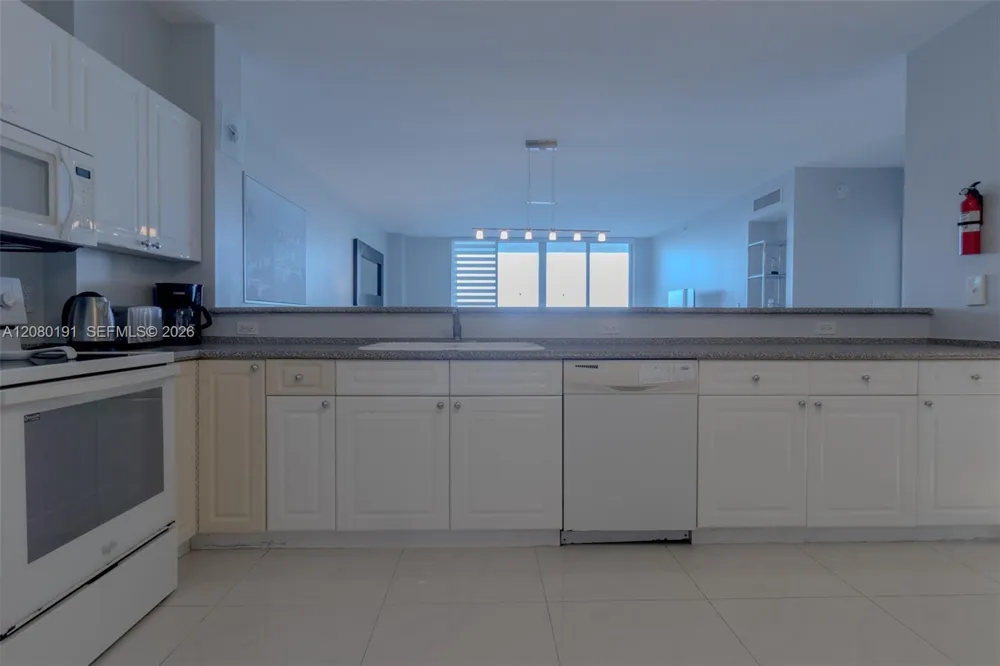 17050 W Bay Rd #405 Sunny Isles Beach, FL 33160