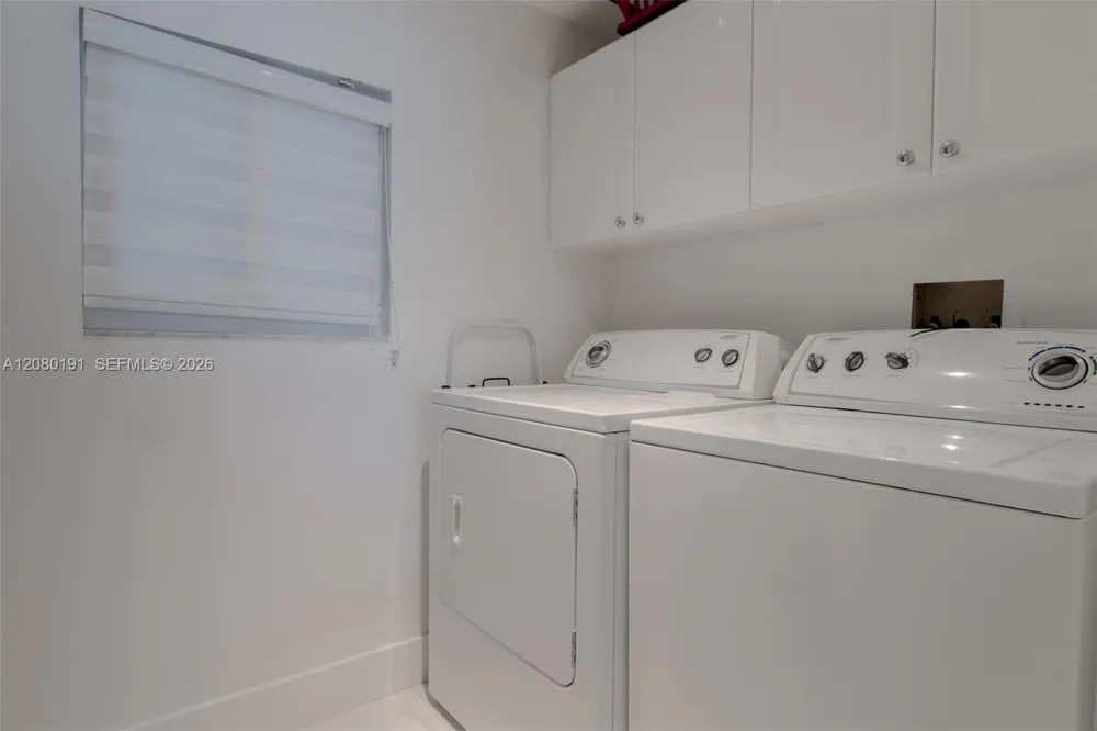 17050 W Bay Rd #405 Sunny Isles Beach, FL 33160