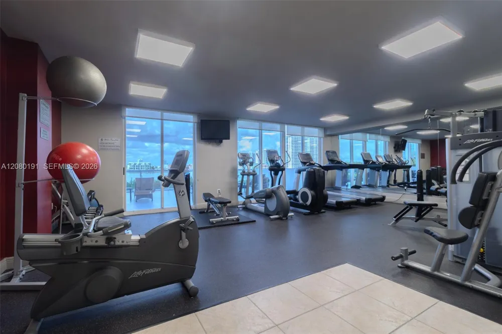 17050 W Bay Rd #405 Sunny Isles Beach, FL 33160