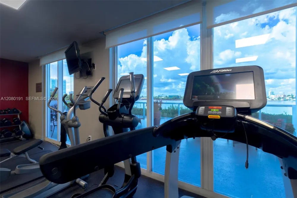 17050 W Bay Rd #405 Sunny Isles Beach, FL 33160