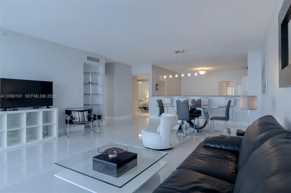 17050 W Bay Rd #405 Sunny Isles Beach, FL 33160