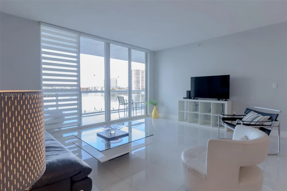17050 W Bay Rd #405 Sunny Isles Beach, FL 33160