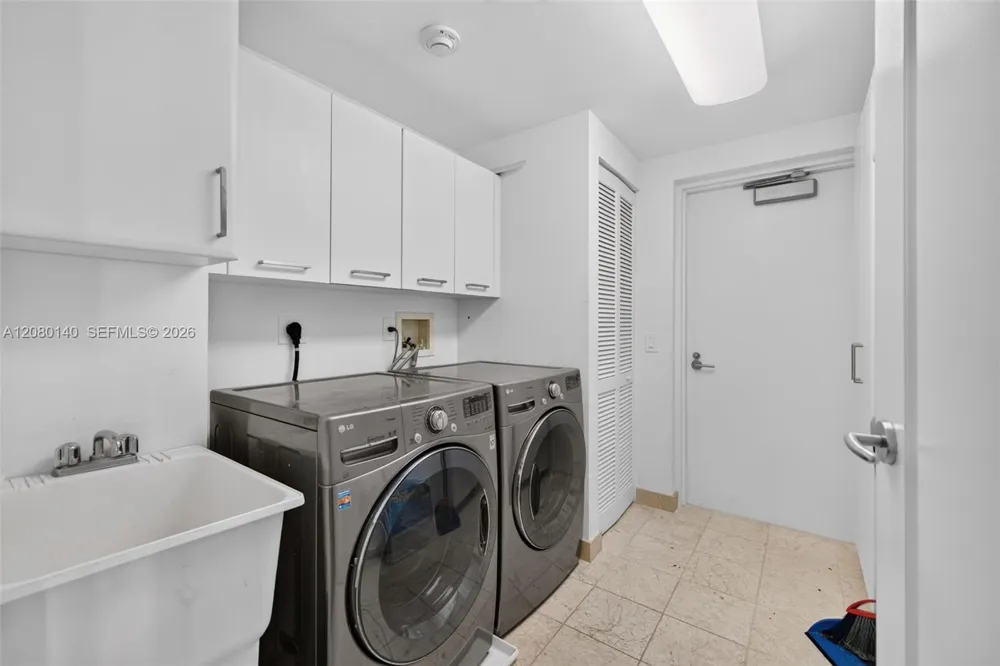 2845 NE 9th St #1204 Fort Lauderdale, FL 33304