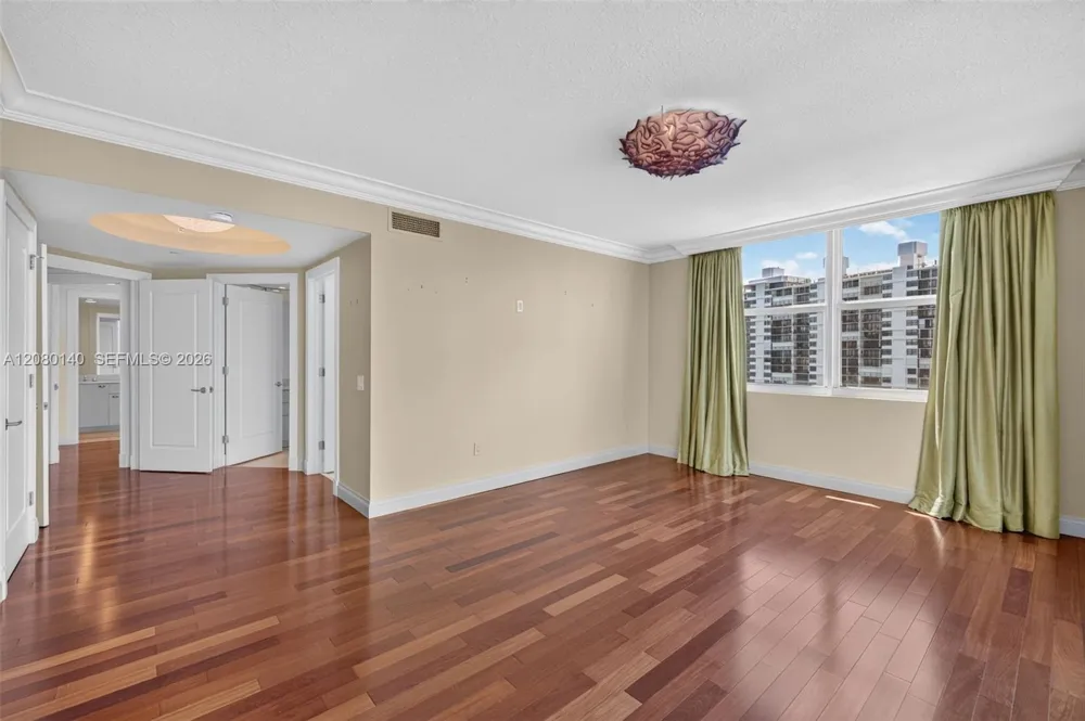 2845 NE 9th St #1204 Fort Lauderdale, FL 33304