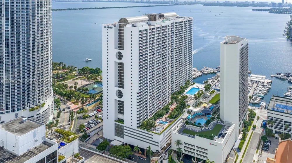 1717 Bayshore Dr #A-1541 Miami, FL 33132
