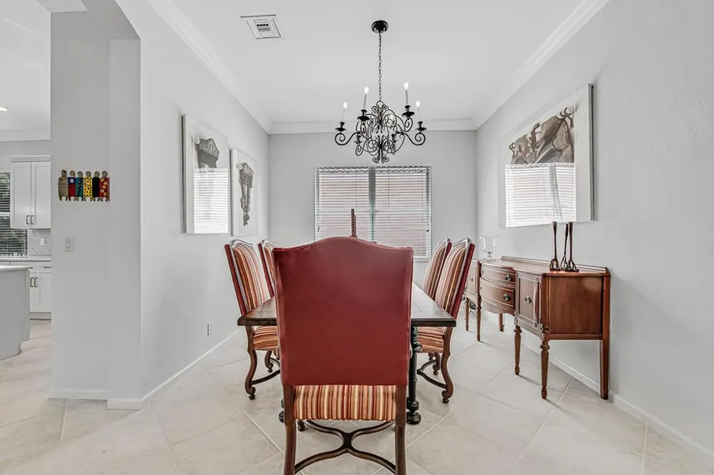 9152 Bay Harbour Circle West Palm Beach, FL 33411