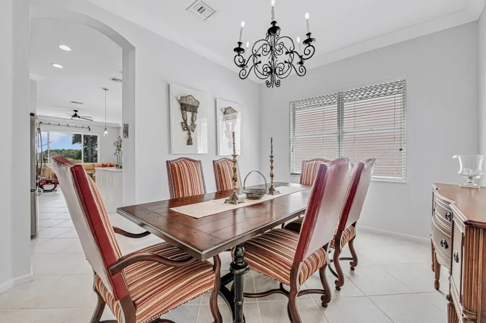 9152 Bay Harbour Circle West Palm Beach, FL 33411