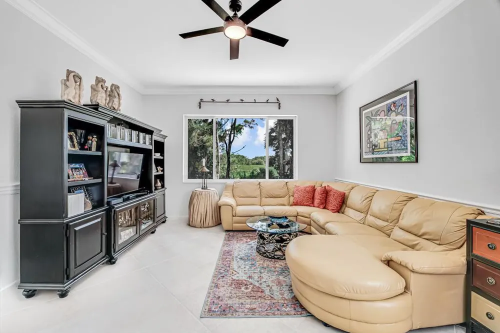 9152 Bay Harbour Circle West Palm Beach, FL 33411