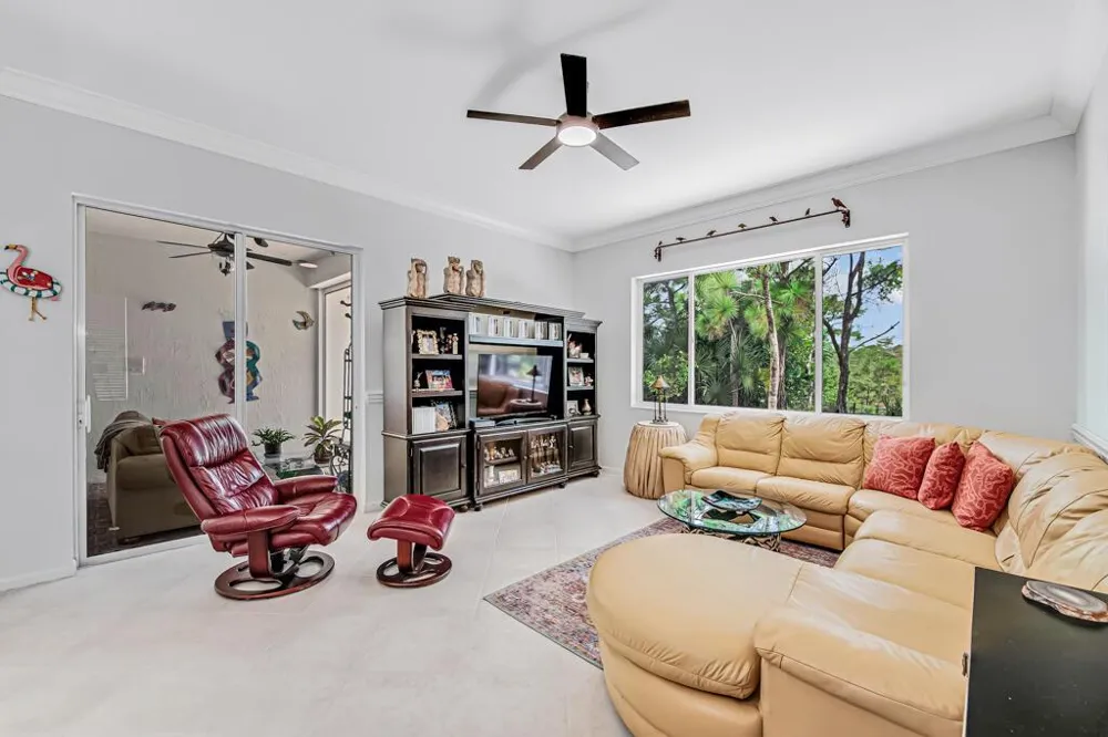 9152 Bay Harbour Circle West Palm Beach, FL 33411