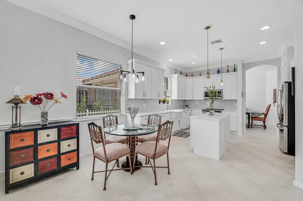 9152 Bay Harbour Circle West Palm Beach, FL 33411