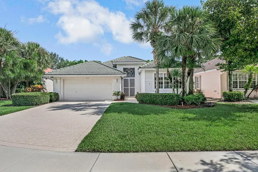 9152 Bay Harbour Circle West Palm Beach, FL 33411