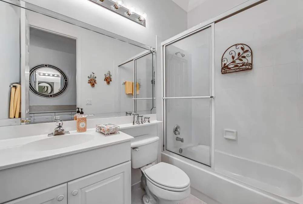 9152 Bay Harbour Circle West Palm Beach, FL 33411