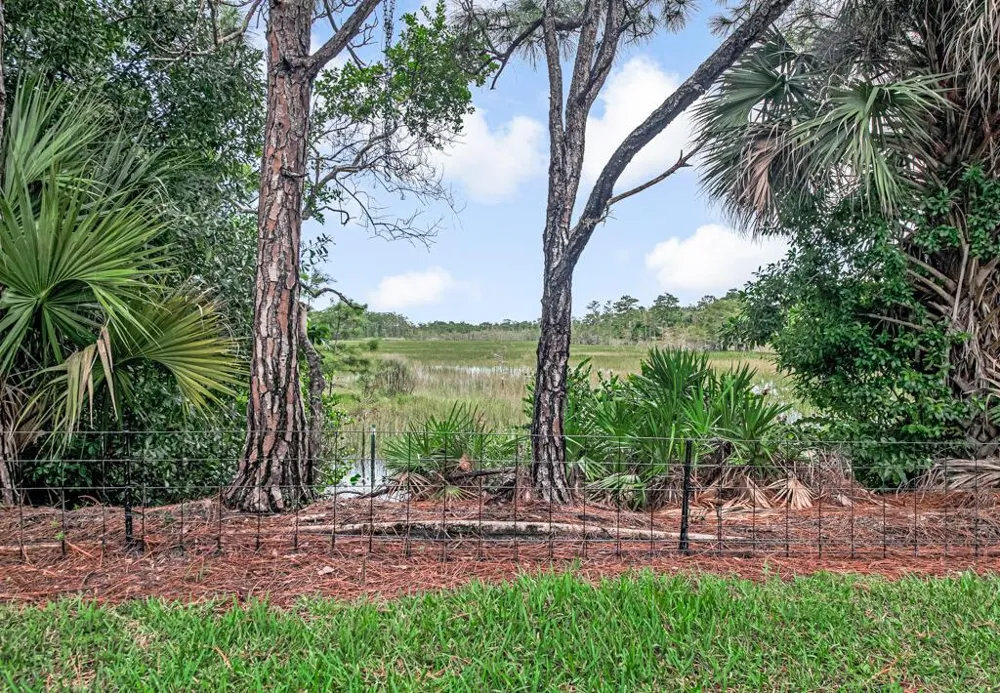 9152 Bay Harbour Circle West Palm Beach, FL 33411