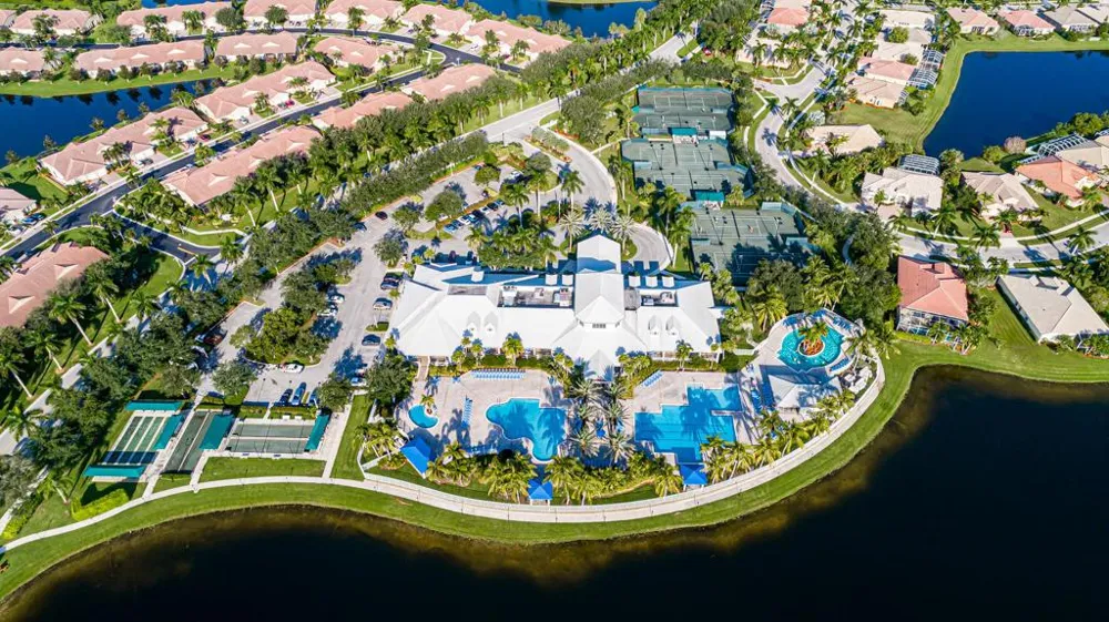 9152 Bay Harbour Circle West Palm Beach, FL 33411
