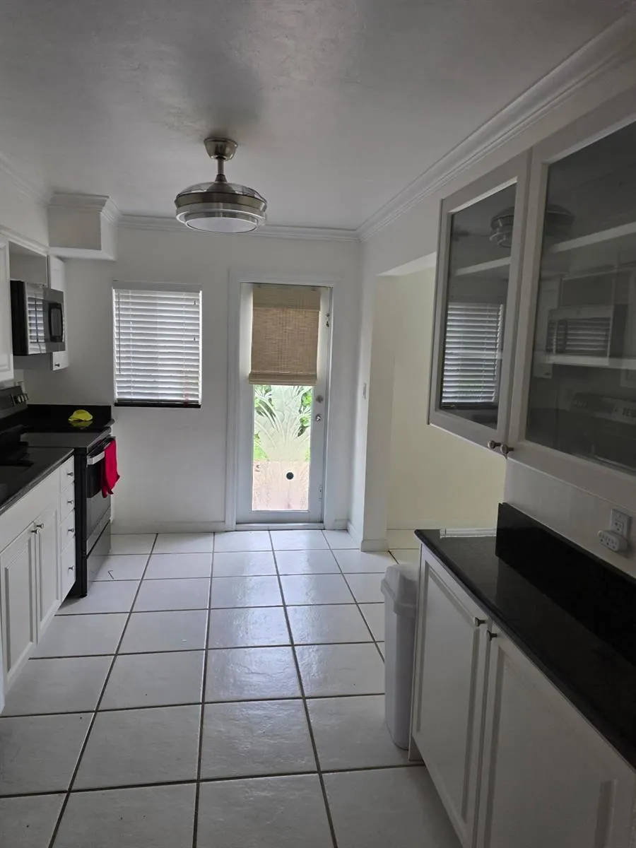 5631 NE 5th Terrace Oakland Park, FL 33334